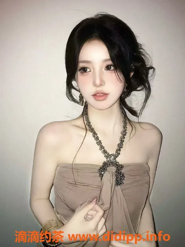 常州楼凤-新北曼曼，165身高95体重，陪浴口交服务体验