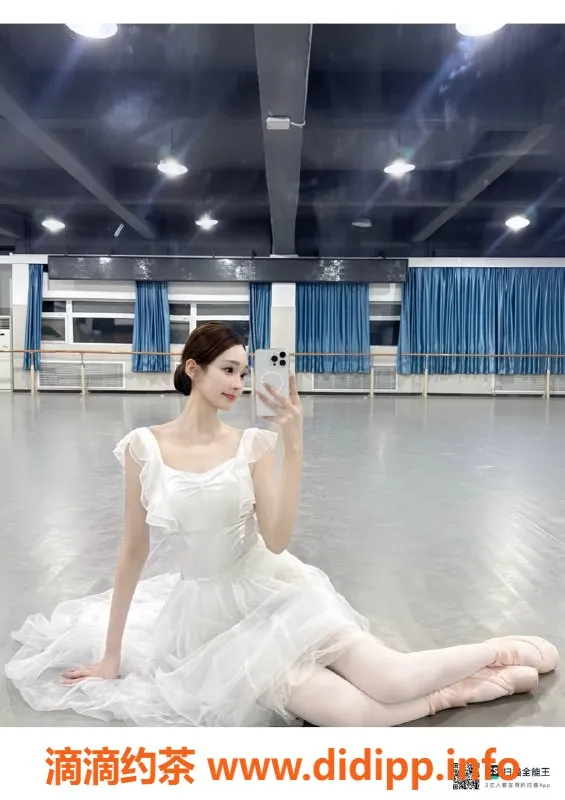 赣州楼凤-高端舞蹈系兼职小月，172cm模特身材