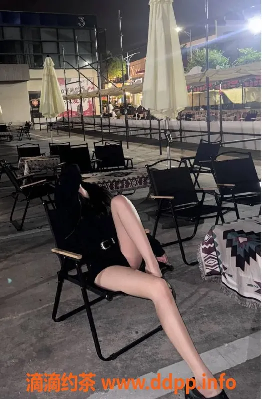 东莞楼凤-大朗六六，身材火辣，服务超值！