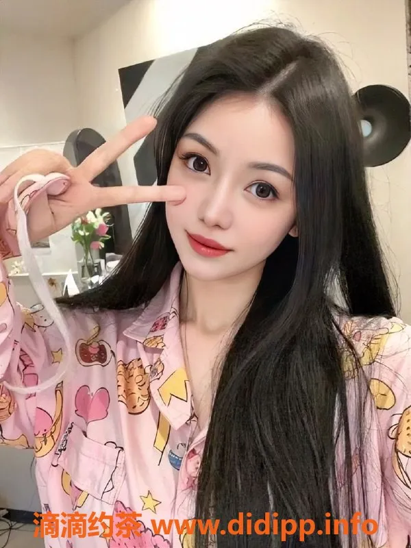 广州楼凤资源信息,天河乖巧女友鱼蛋，900元私密服务