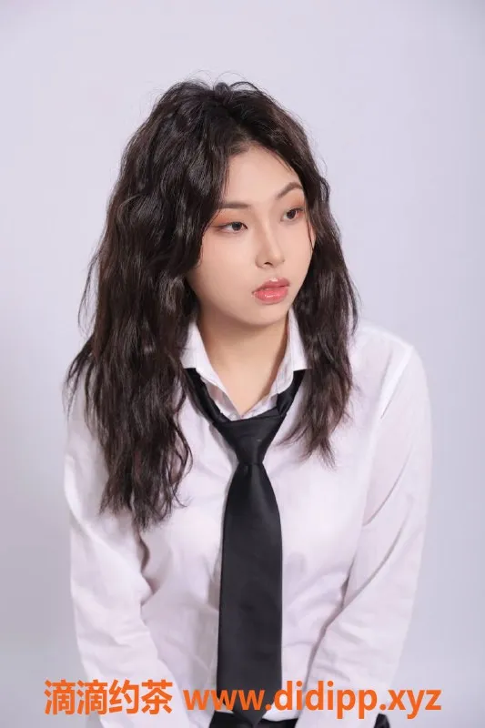 中山楼凤-霏霏：22岁，36D，石岐区域优质服务