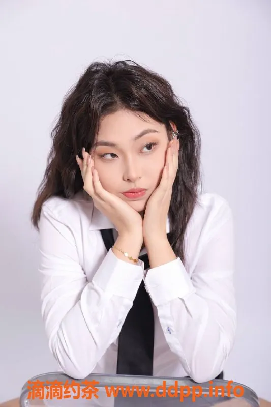 中山楼凤-霏霏：22岁，36D，石岐区域优质服务