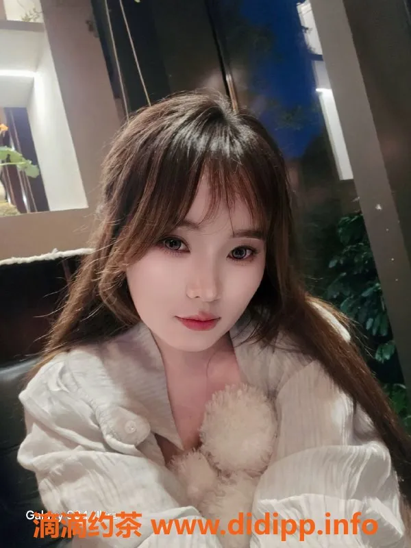 中山楼凤-东区林清清，34C胸器，服务优质，500元起