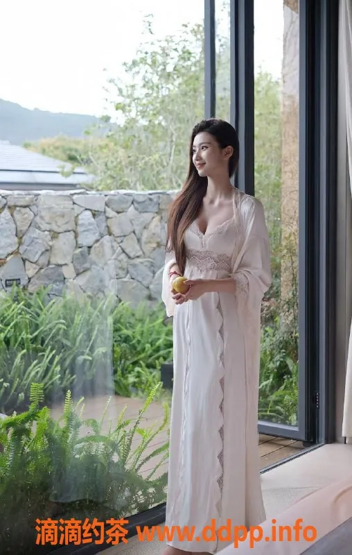 杭州楼凤-一江春水模特，172cm性感身材，21岁诱惑