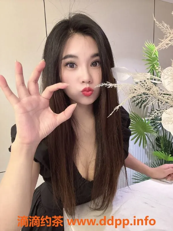 北京楼凤-朝阳萝钰，25岁165cm女友系，1200元服务