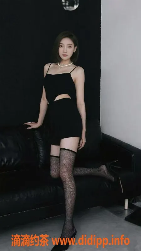 北京spa会所-朝阳双井温柔气质御姐柠檬，600起服务