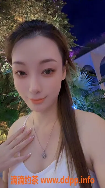 广州楼凤资源信息,番禺朵朵，26岁160cm，超值套餐