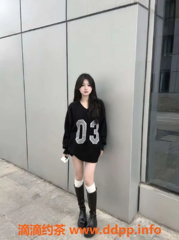 无锡楼凤-新吴区清纯少女暖暖，600元体验包夜服务