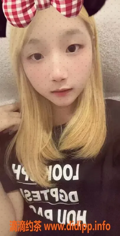 中山楼凤资源信息,小榄16岁少女，400快餐体验等你来！