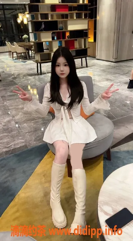 杭州楼凤-拱墅区小鲁班，享受鸳鸯浴与激情服务