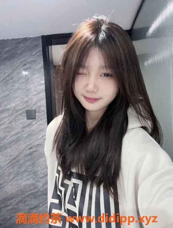 无锡楼凤-新吴区高颜值艺宝，陪浴69服务，超值体验