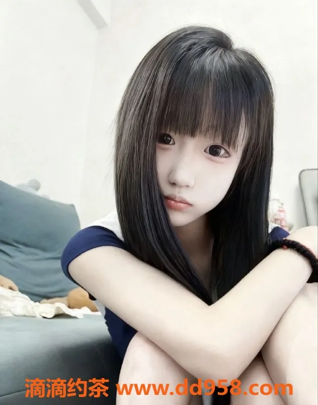 常州楼凤-武进可可，162cm，89斤，课费600起，短期嫩妹陪浴服务