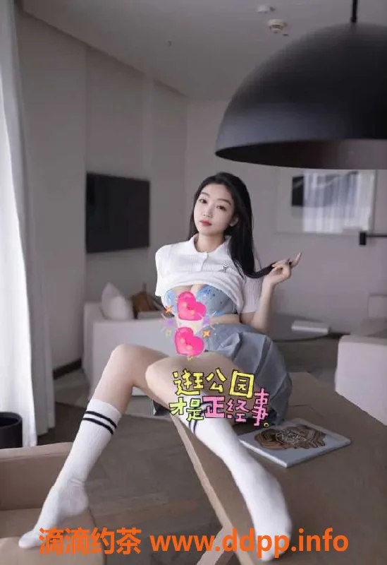 广州楼凤资源信息,广州天河小静 26岁165cm 49kg 36C泡泡SM