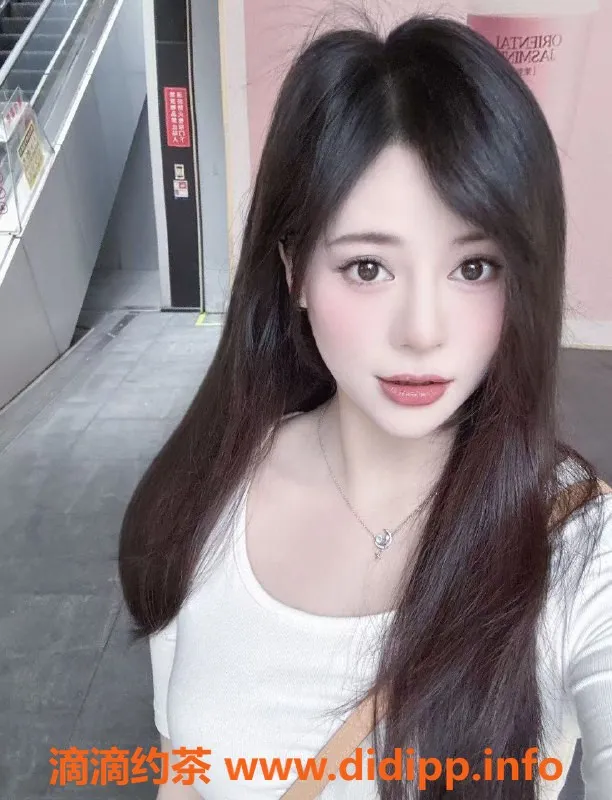 成都楼凤资源信息,武侯区可可，颜值车，7P服务等你体验