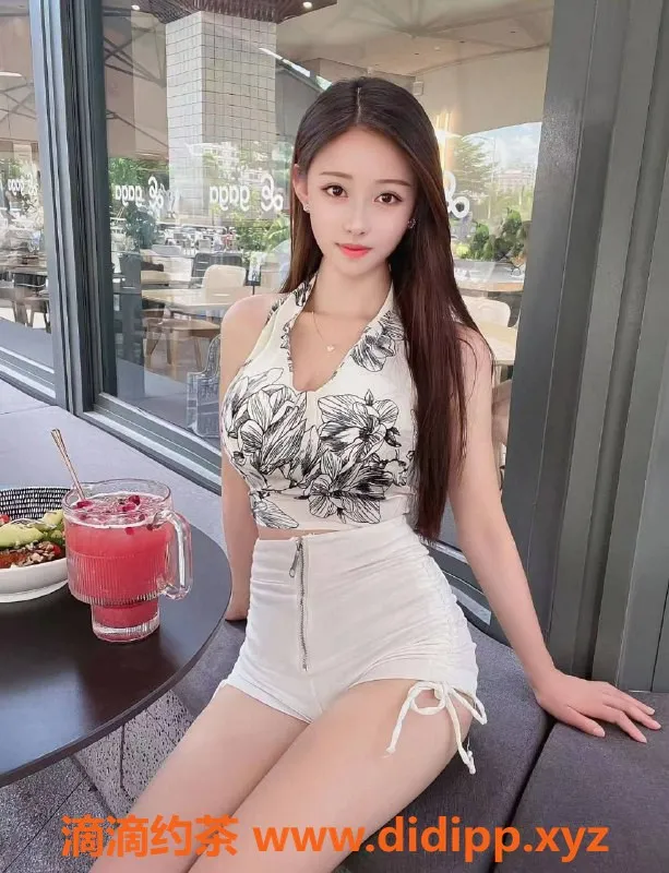 珠海楼凤资源信息,拱北小曼，28岁，身材火辣，服务超赞