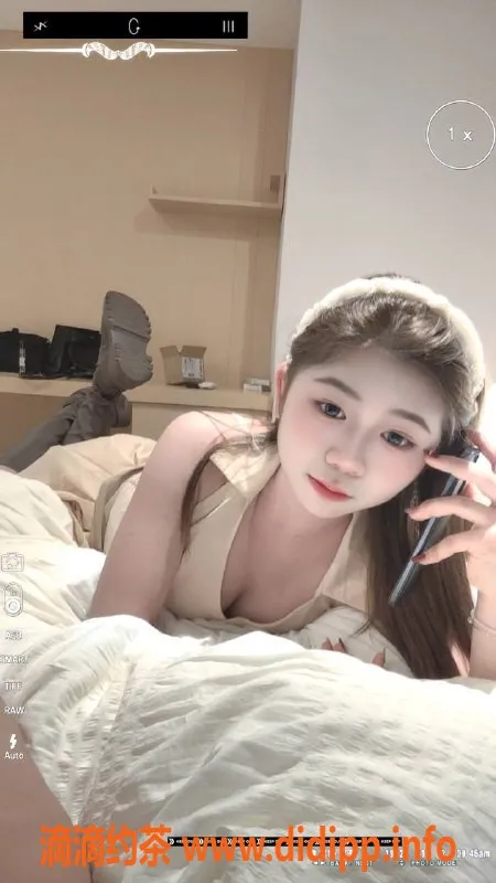 中山楼凤-石岐圆圆，18岁B+美体，600元/课时起！