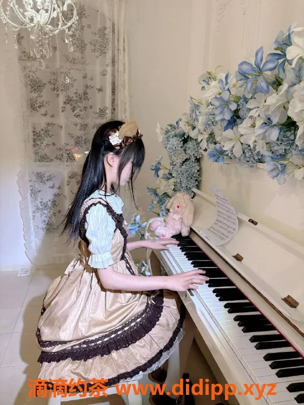 惠州楼凤-江北芋泥啵啵，颜值9.5，身材超赞，价格实惠