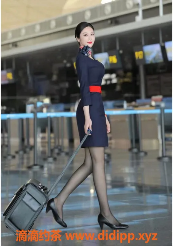 赣州楼凤-高挑空姐汐汐，175cm，气质优雅，价格700起