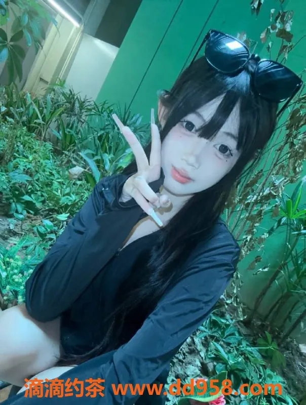 沈阳楼凤-小纯妹，600元，身材不错，颜值可人