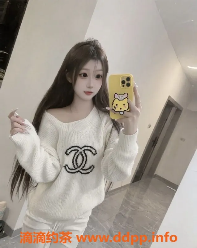 常州楼凤-武进点点，162cm可爱型嫩妹，课费800起