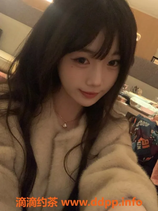 无锡楼凤资源信息,锡山区初夏，高颜值陪浴小姐 仅1800