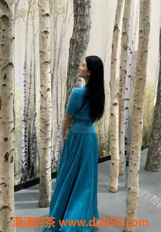 扬州楼凤资源信息,扬州邗江模特安夏，颜值态度满分