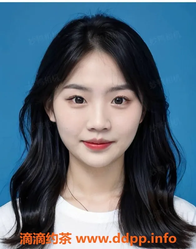 成都楼凤-武侯区思思：160cm、90斤、B+胸，服务态度佳