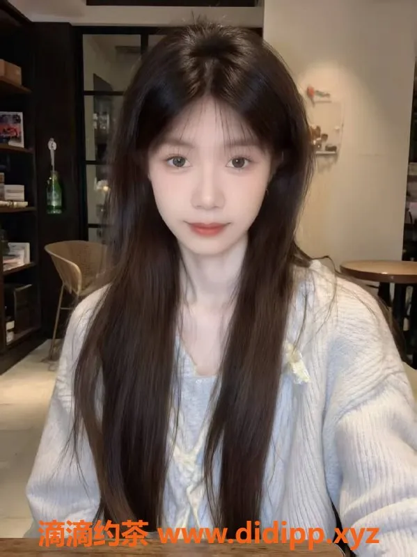 中山楼凤-小榄19岁小兔，32B身材，优惠价格等你来体验！