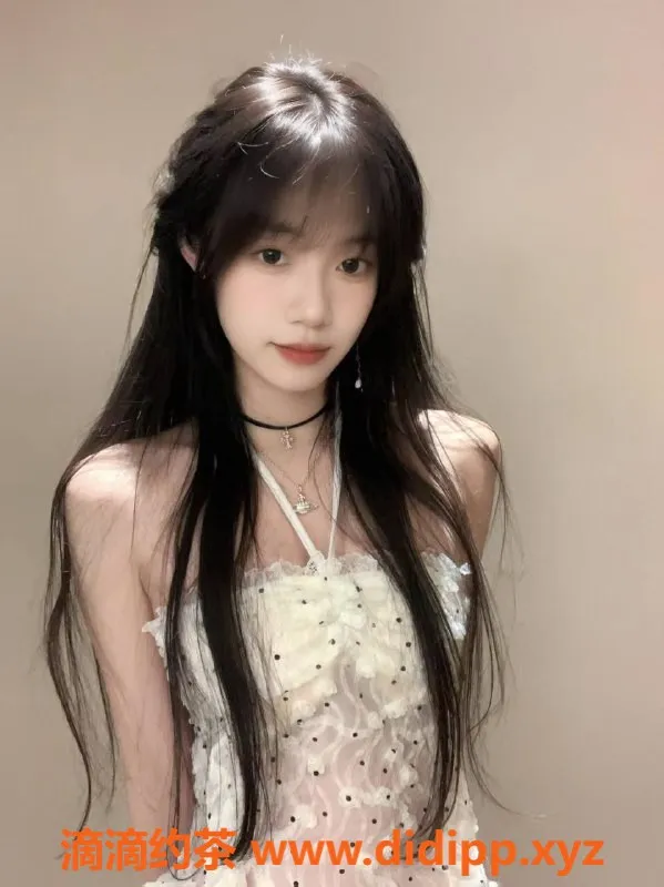 中山楼凤-小榄19岁小兔，32B身材，优惠价格等你来体验！