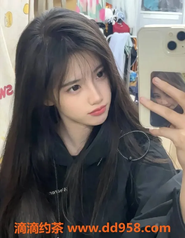 南通楼凤-南通可欣 168cm 07岁 兼职价10起