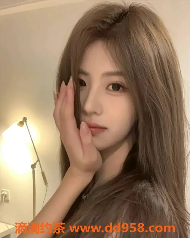 南通楼凤-南通可欣 168cm 07岁 兼职价10起