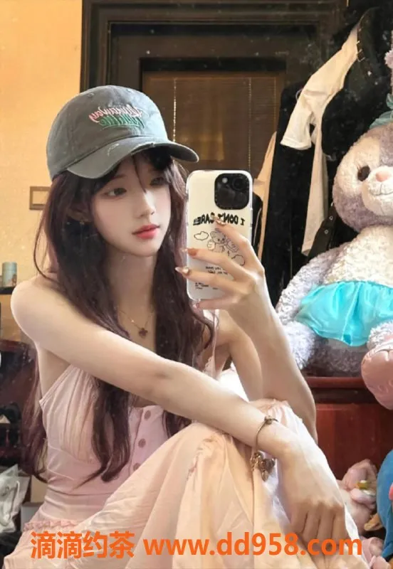 南通楼凤-南通可欣 168cm 07岁 兼职价10起