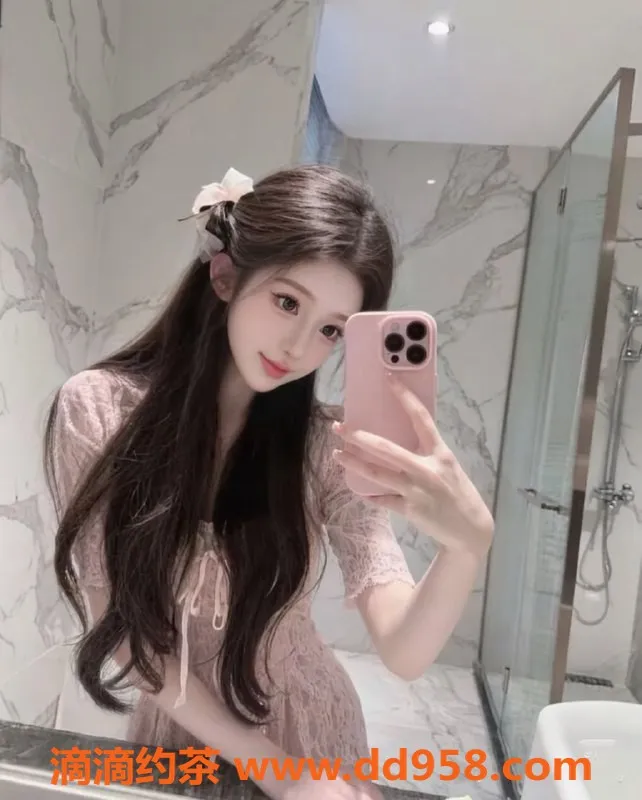 无锡楼凤-惠山万达06号超嫩幼师，天然D型！