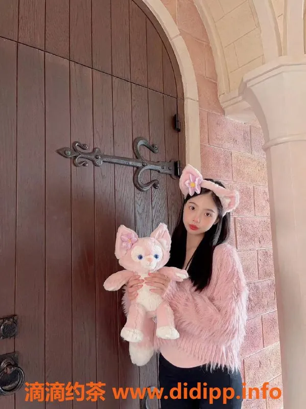 广州楼凤-荔湾可可，1500元服务体验等你来！