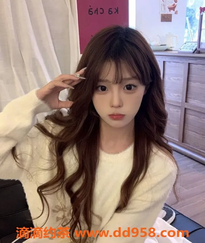 无锡楼凤-梁溪东岭07学妹，皮肤嫩白优惠！