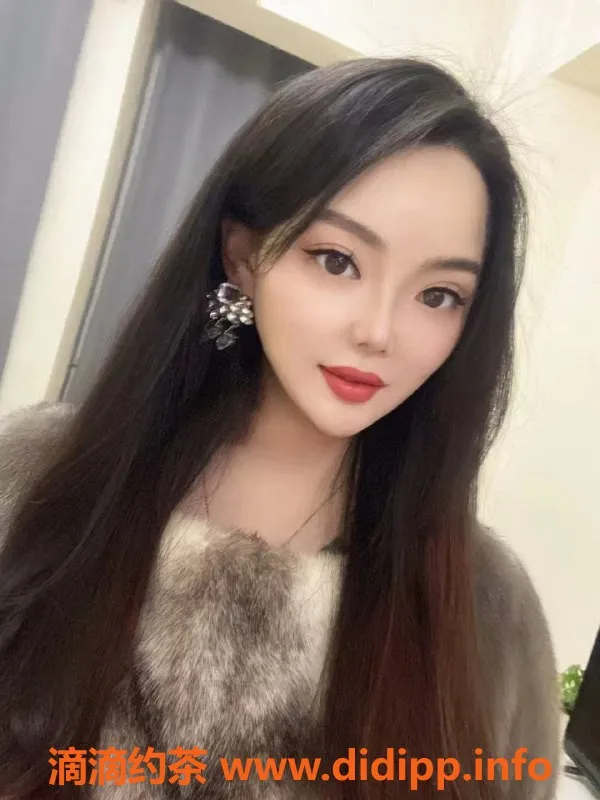 南昌楼凤-红谷滩元宝，165CM D杯，性价比超高服务推荐！