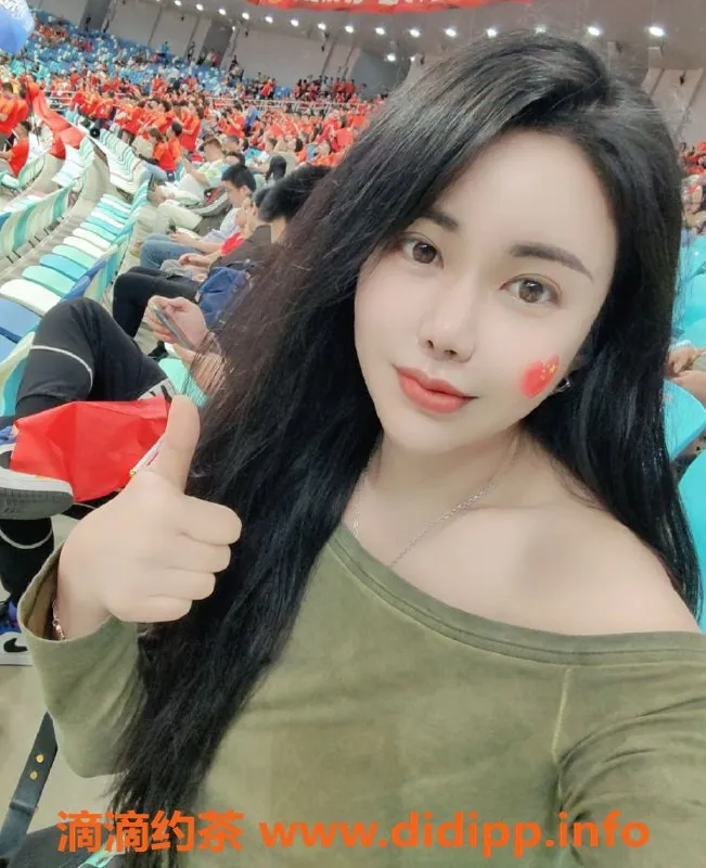 上海楼凤-浦东依依，15张内超值享受，热情服务等你来体验！