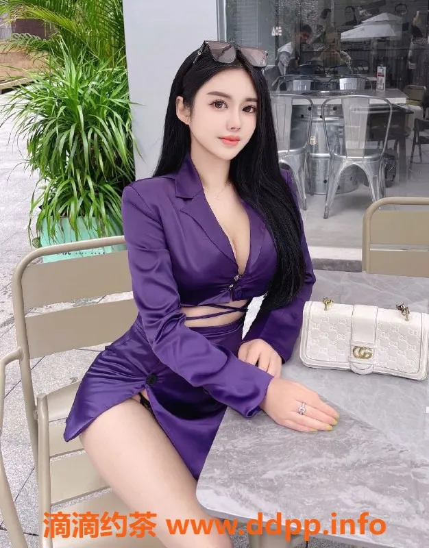 上海楼凤-浦东依依，15张内超值享受，热情服务等你来体验！