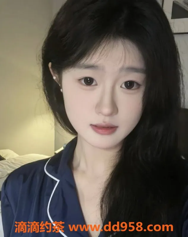 宁波楼凤-鄞州小不点，身高迷人，价格600起