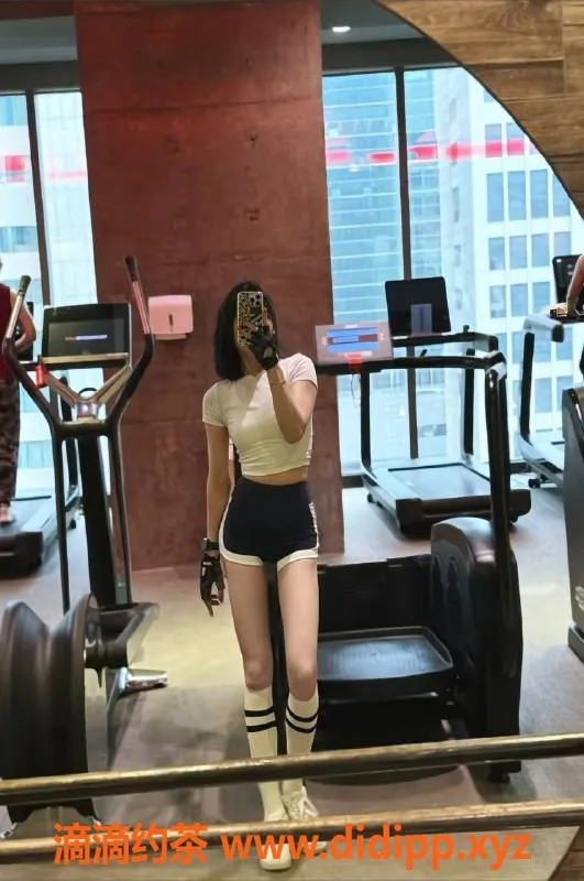 福州spa会所-丰泽区美丽嫩妹珊珊，身高168，45Kg，36B，超值600p