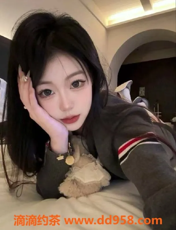 南通楼凤-南通悦玺哟哟，167身高，88体重，甜美服务