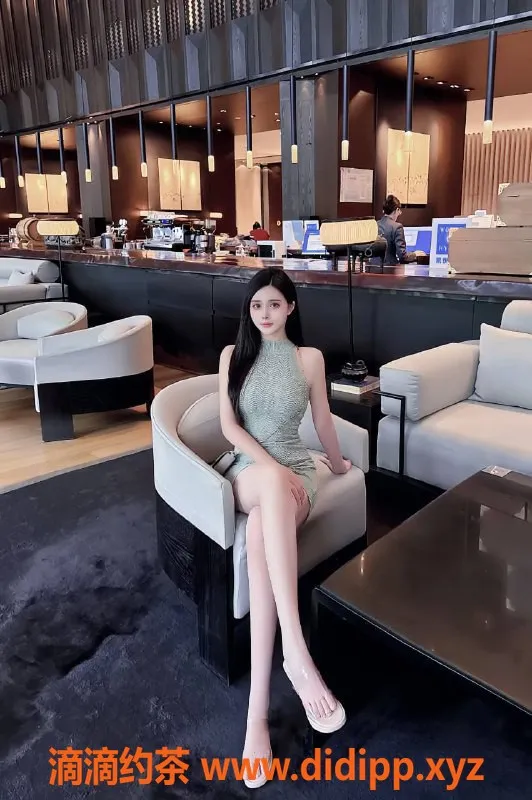 北京楼凤资源信息,三里屯小云朵，23岁168cm美眉，茶费1K