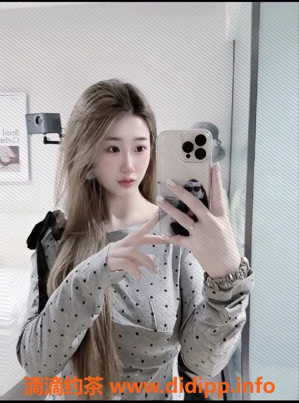 常州楼凤-武进05嫩妹悠悠，165cm C罩杯，600元起