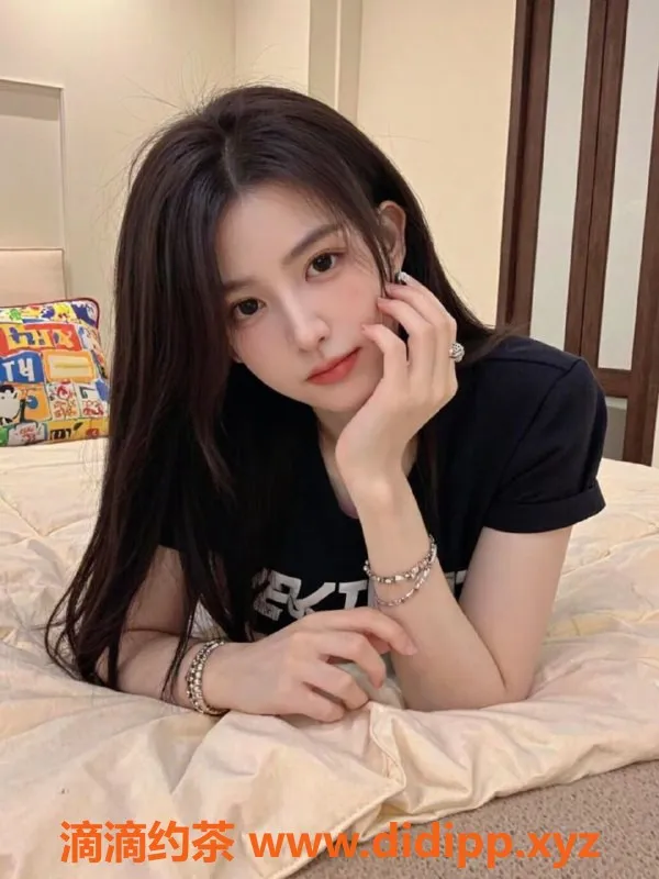 无锡楼凤-锡山嫩妹07，超级大长腿，陪浴指划服务