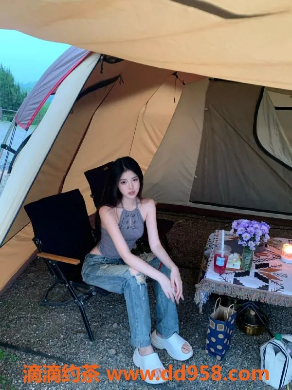 广州楼凤-海珠区20岁学妹沐熙，164cm/50kg/32C，外出服务