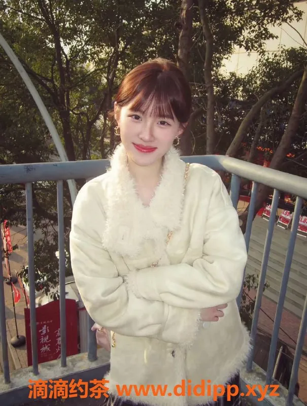 嘉兴楼凤-湖州小李，170cm，98斤，激情服务等你来体验