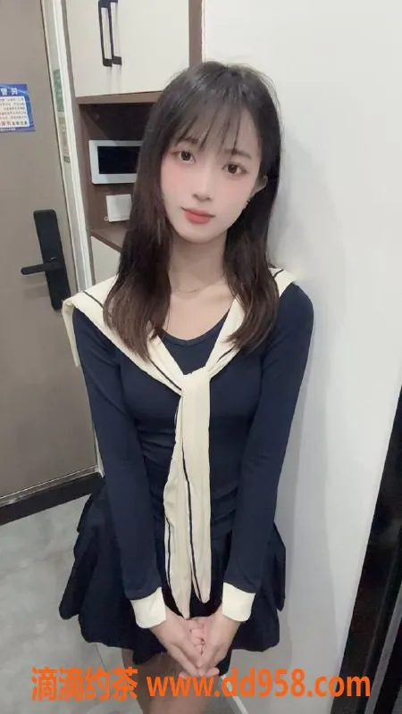 成都楼凤-高新区嫩妹小米，身材纤细，服务优质