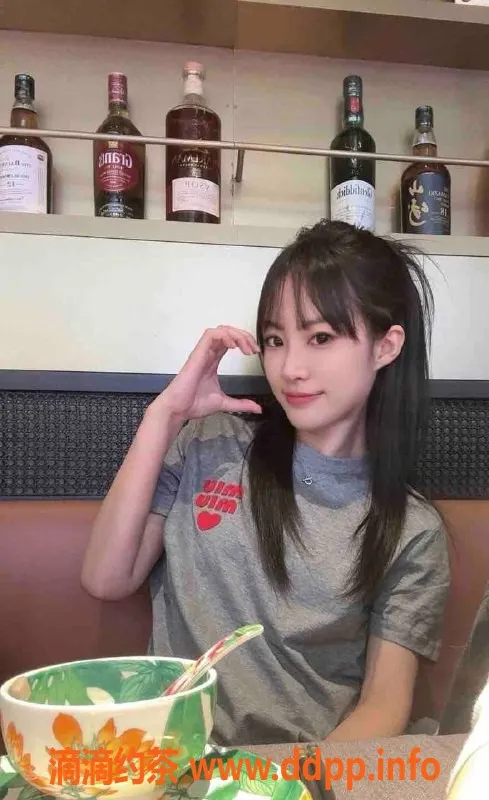 上海外围-普陀雯雯，大圈3K，69舌吻服务！