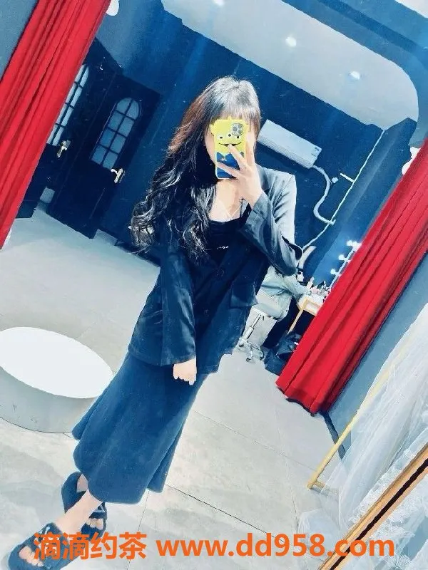 常州楼凤资源信息,武进可可，164cm嫩妹，800元起服务