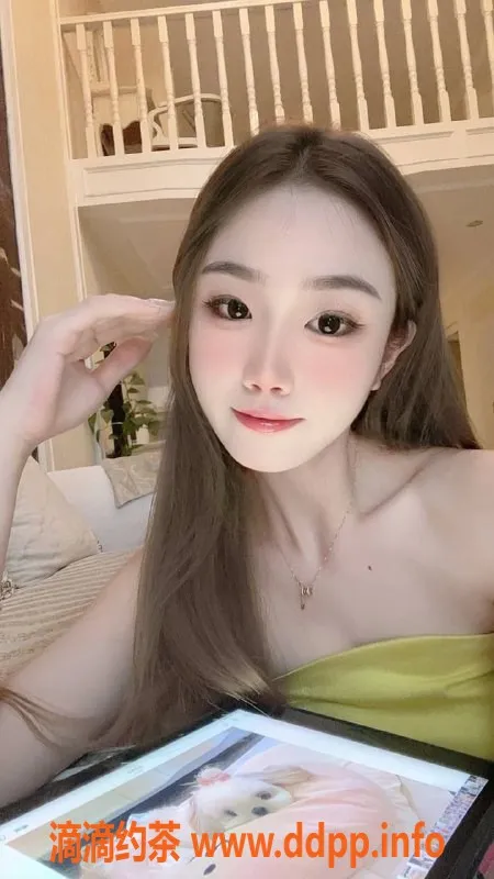 东莞楼凤资源信息,大朗沈婉婷，服务价600，尽享激情时刻